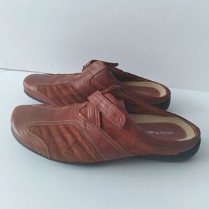 Hush Puppies Mule Shoes Womens Size 7